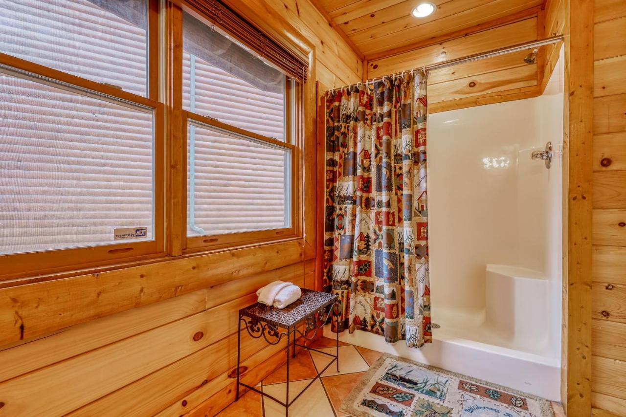 Bit O'Honey Villa Pigeon Forge Bagian luar foto